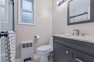 56 Edwards St, Roslyn Heights, NY 11577 - Photo 13