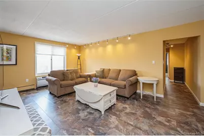 135 Post Avenue #4C, Westbury, NY 11590 - Photo 1