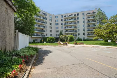 135 Post Avenue #4C, Westbury, NY 11590 - Photo 23