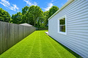 38 Argyle Dr, Shirley, NY 11967 - Photo 25