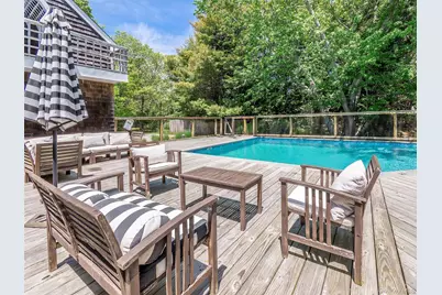 135 Old Meeting House Road, Westhampton Beach, NY 11978 - Photo 29