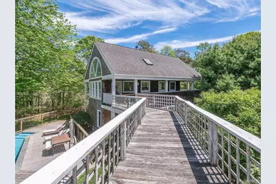 135 Old Meeting House Road, Westhampton Beach, NY 11978 - Photo 37