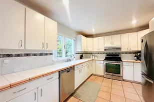40 Hill Top Rd, Southampton, NY 11968 - Photo 5