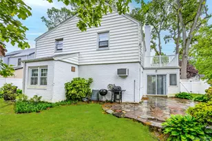 14 Chelsea Ct, Freeport, NY 11520 - Photo 21
