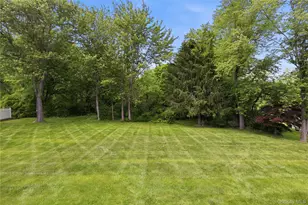 3093 Ferncrest Dr, Yorktown Heights, NY 10598 - Photo 7