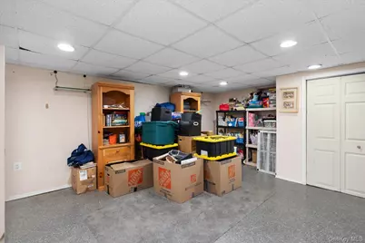 1400 Wagner Street, Wantagh, NY 11793 - Photo 19
