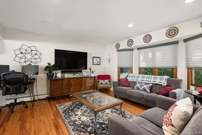 1400 Wagner Street, Wantagh, NY 11793 - Photo 3