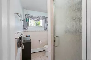 1400 Wagner St, Wantagh, NY 11793 - Photo 17