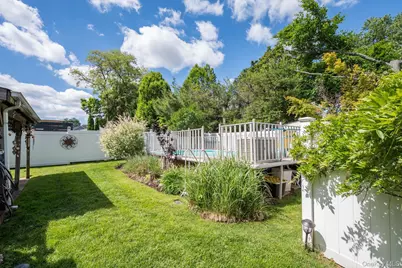 1400 Wagner Street, Wantagh, NY 11793 - Photo 23
