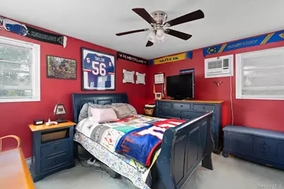 1400 Wagner Street, Wantagh, NY 11793 - Photo 13