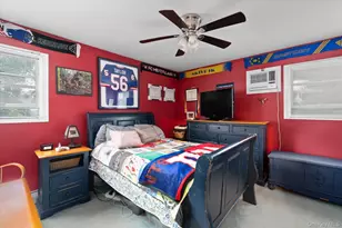 1400 Wagner St, Wantagh, NY 11793 - Photo 13