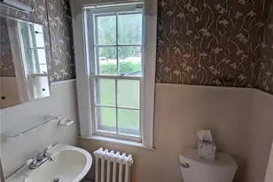 312 Hawthorne Terrace, Mount Vernon, NY 10552 - Photo 15