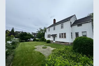 312 Hawthorne Terrace, Mount Vernon, NY 10552 - Photo 9