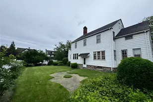 312 Hawthorne Terrace, Mount Vernon, NY 10552 - Photo 9