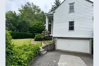 312 Hawthorne Terrace, Mount Vernon, NY 10552 - Photo 7
