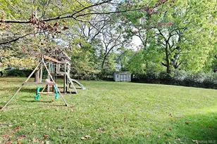 11 Golar Dr, Monsey, NY 10952 - Photo 29