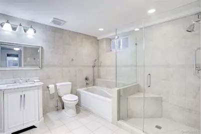11 Golar Drive, Monsey, NY 10952 - Photo 23