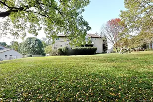 11 Golar Dr, Monsey, NY 10952 - Photo 27