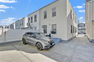 107-22 105th St, Ozone Park, NY 11417 - Photo 11