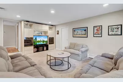 54 Sandy Hollow Drive, Smithtown, NY 11787 - Photo 19