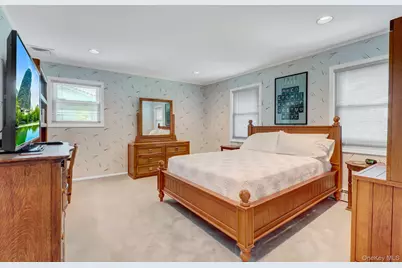54 Sandy Hollow Drive, Smithtown, NY 11787 - Photo 29