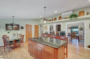 54 Sandy Hollow Dr, Smithtown, NY 11787 - Photo 15