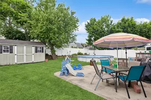 1426 Ackerson Blvd, Bay Shore, NY 11706 - Photo 23