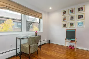 45 Hill Park Ave, Great Neck, NY 11021 - Photo 11