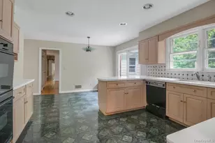 6 Birch Grove Dr, Armonk, NY 10504 - Photo 11