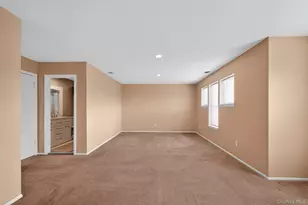 1 Summerfield Cir, Central Islip, NY 11722 - Photo 13
