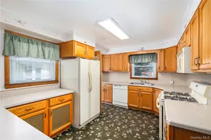 25 N Mesier Ave, Wappingers Falls, NY 12590 - Photo 5