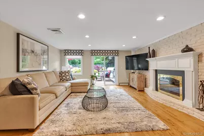 15 Bluff Circle, Hauppauge, NY 11788 - Photo 13