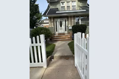 110-07 196th Street, Saint Albans, NY 11412 - Photo 29