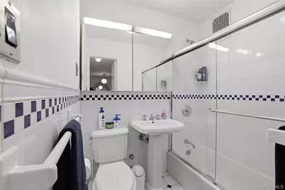 337 E 50th Street #2E, New York, NY 10022 - Photo 9