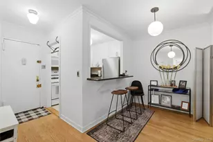337 E 50th St, New York, NY 10022 - Photo 5