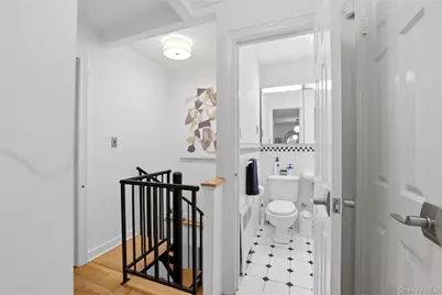 337 E 50th Street #2E, New York, NY 10022 - Photo 13
