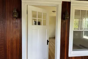28 Sound Beach Ave, Bayville, NY 11709 - Photo 3