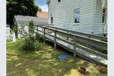 28 Sound Beach Avenue, Bayville, NY 11709 - Photo 15