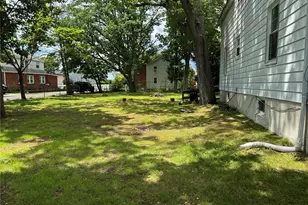 28 Sound Beach Ave, Bayville, NY 11709 - Photo 13