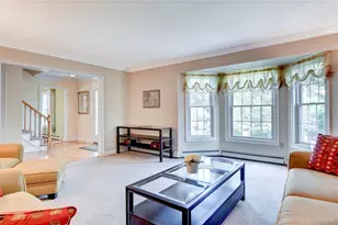 37 Clinton Dr, Washingtonville, NY 10992 - Photo 5