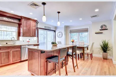 37 Clinton Drive, Washingtonville, NY 10992 - Photo 9