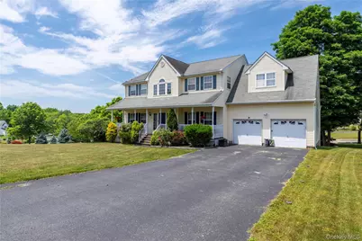 8 Cedardale Loop, Wappingers Falls, NY 12590 - Photo 7