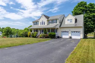 8 Cedardale Loop, Wappingers Falls, NY 12590 - Photo 7