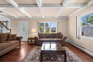 11 Balsam Ln, Levittown, NY 11756 - Photo 3
