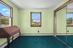 11 Balsam Ln, Levittown, NY 11756 - Photo 19