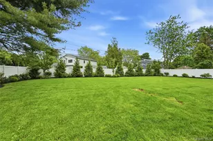 29 Kirkland Dr, Greenlawn, NY 11740 - Photo 33