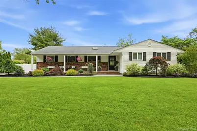 29 Kirkland Drive, Greenlawn, NY 11740 - Photo 1