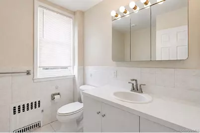 27 Alice Court, East Rockaway, NY 11518 - Photo 17
