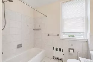 27 Alice Ct, East Rockaway, NY 11518 - Photo 19