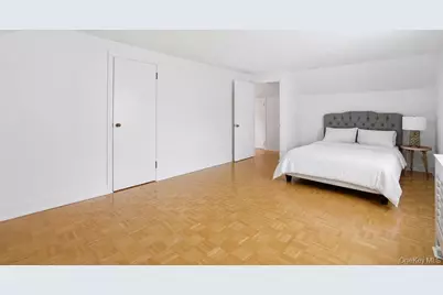 27 Alice Court, East Rockaway, NY 11518 - Photo 13